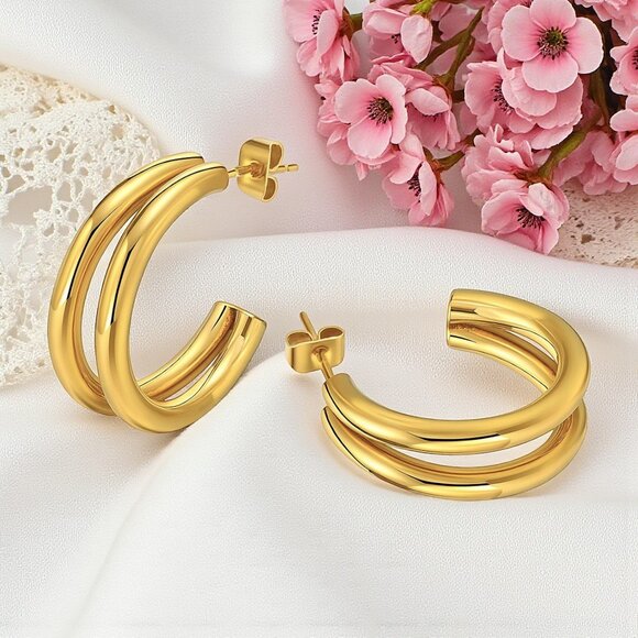 🆕Minimalist Double C Hoop Earrings 18K Gold Plated Stainless Steel Trending - Picture 1 of 14